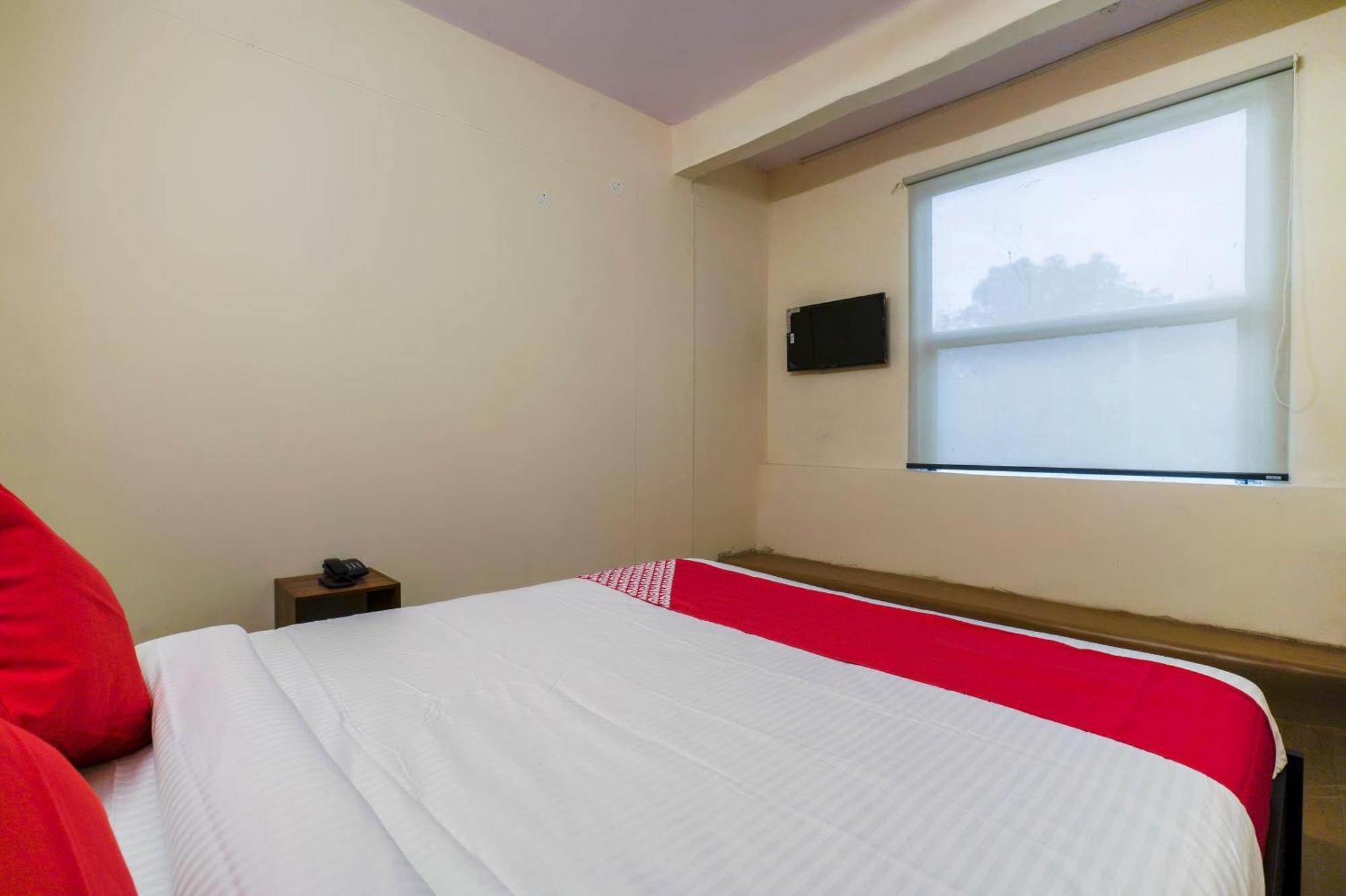 Hotel O Alpine Glow Zenith 海得拉巴 外观 照片